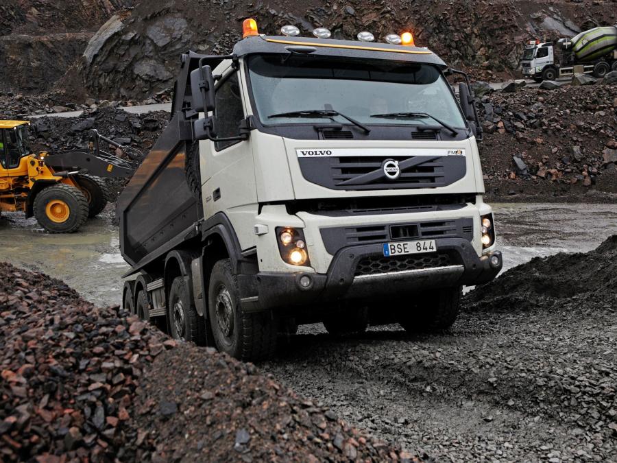  Volvo FMX 8x4 2010 года  (фото 12 из 24)